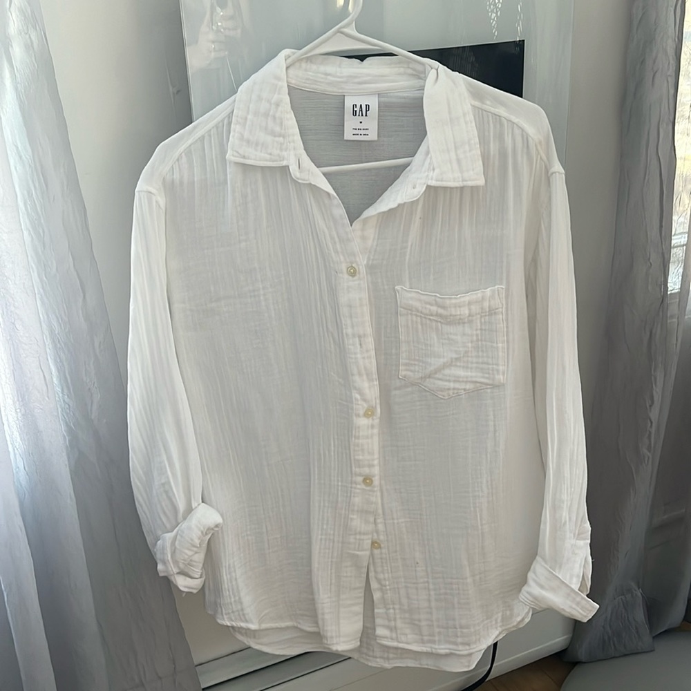 Gap white gauze shirt